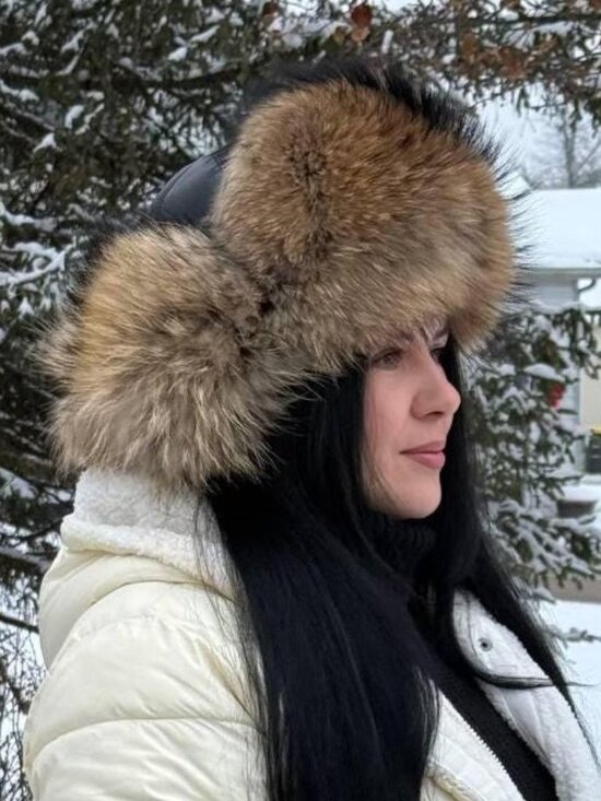 Luxurious Women\'s Real Raccoon Fur Trapper Hat, Genuine Fur & Natural Leather main image 8